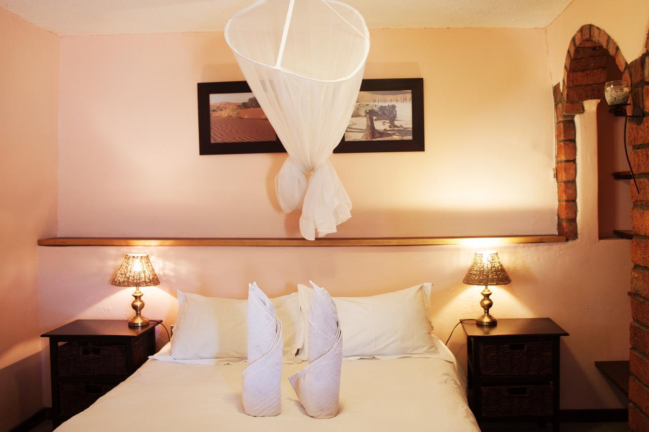 Rivendell Hotel Windhoek Buitenkant foto