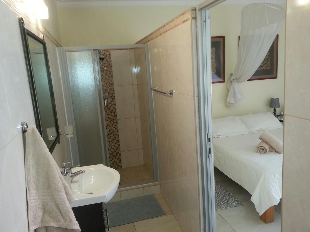 Rivendell Hotel Windhoek Buitenkant foto
